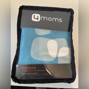 4moms Breeze Waterproof Bassinet Sheet - Blue